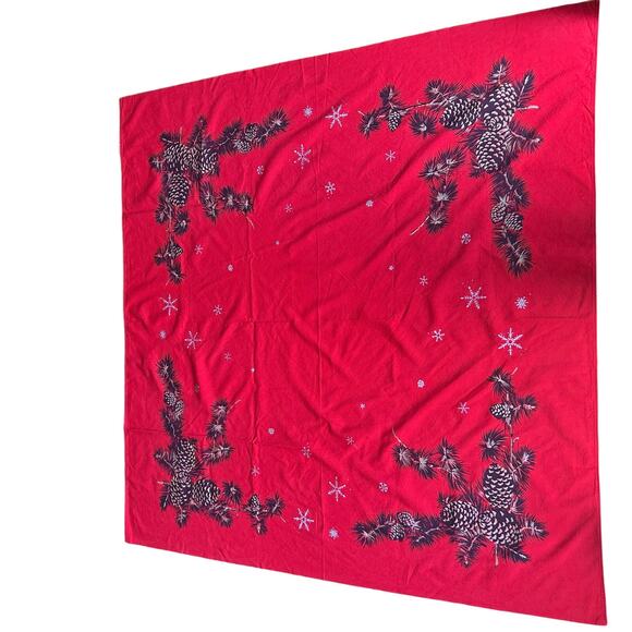 Vtg Christmas CALIFORNIA HAND PRINTS Tablecloth circa 1950's 50" x 52" Red Gold - Picture 9 of 14